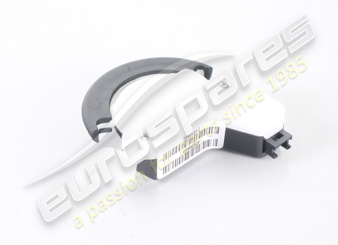 NOUVEAU FERRARI VENTILATEUR CENTRAL INFÉRIEUR CONTRÔLE NUMÉRO DE PIÈCE 82893600 (3) nouveau ferrari ventilateur central inférieur contrôle numéro de pièce 82893600 (3)