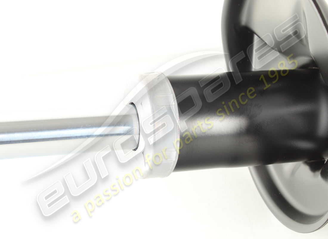 NOUVEAUX AMORTISSEURS PORSCHE. NUMÉRO DE PIÈCE 982513029H (4) nouveaux amortisseurs porsche. numéro de pièce 982513029h (4)