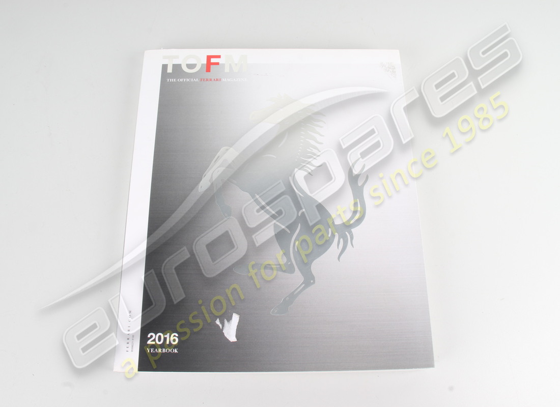 nouvel annuaire ferrari 2016 - ferrari maga. numéro de pièce 95998221 (1)