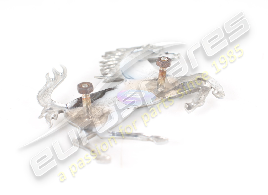 BADGE CAVALLINO RAMPANTE FERRARI UTILISÉ. NUMÉRO DE PIÈCE 84933700 (2) badge cavallino rampante ferrari utilisé. numéro de pièce 84933700 (2)