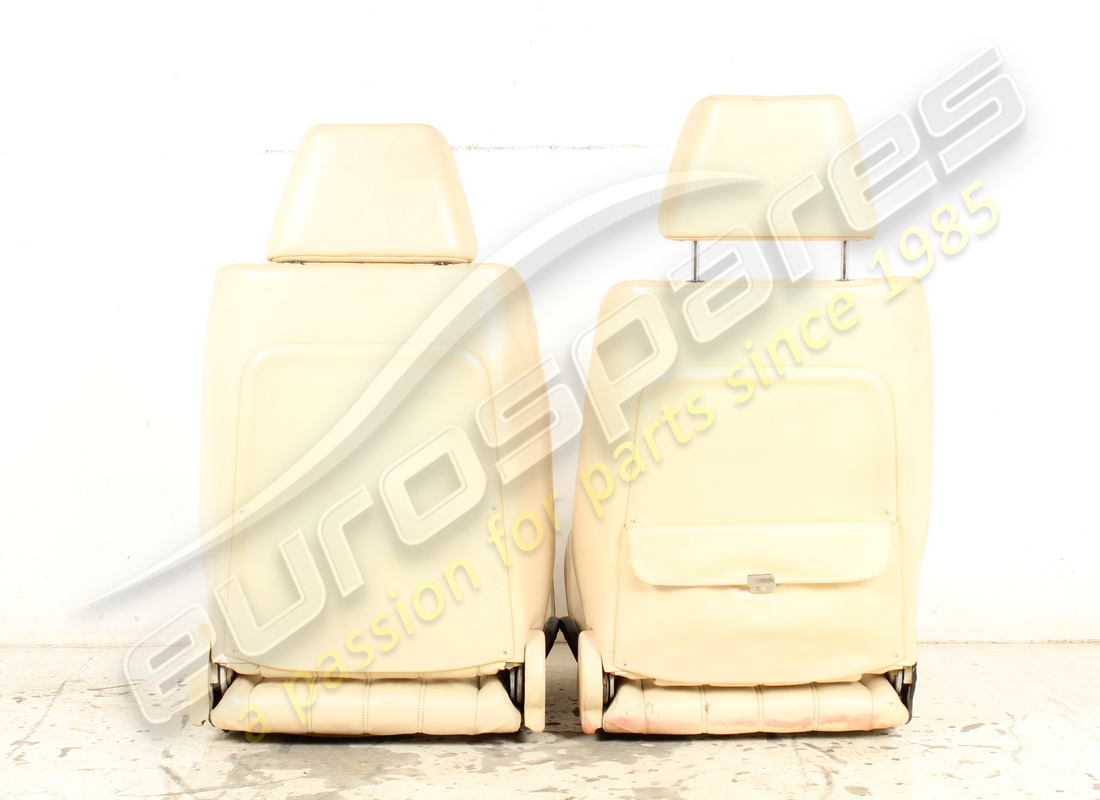 utilisé eurospares ferrari 328 intérieur. numéro de pièce eap1225968 (5)