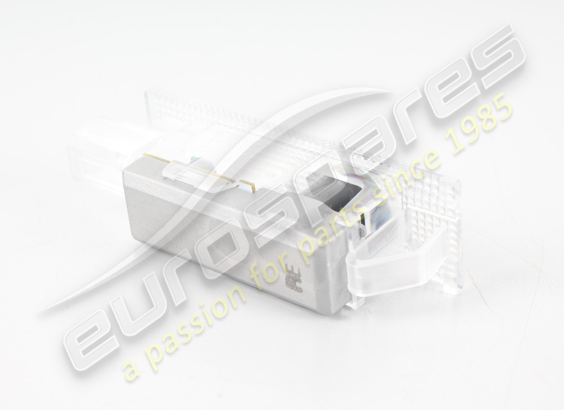 KIT DE LUMIÈRES DE COURTOISIE AVEC LOGO NEUF MASERATI. NUMÉRO DE PIÈCE 940001321 (3) kit de lumières de courtoisie avec logo neuf maserati. numéro de pièce 940001321 (3)