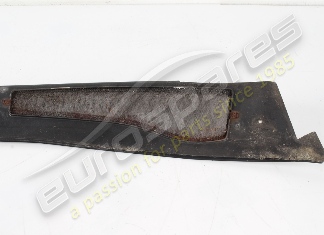 moulure extérieure gauche d'occasion ferrari pour gb/aus. numéro de pièce 65241900 (5)