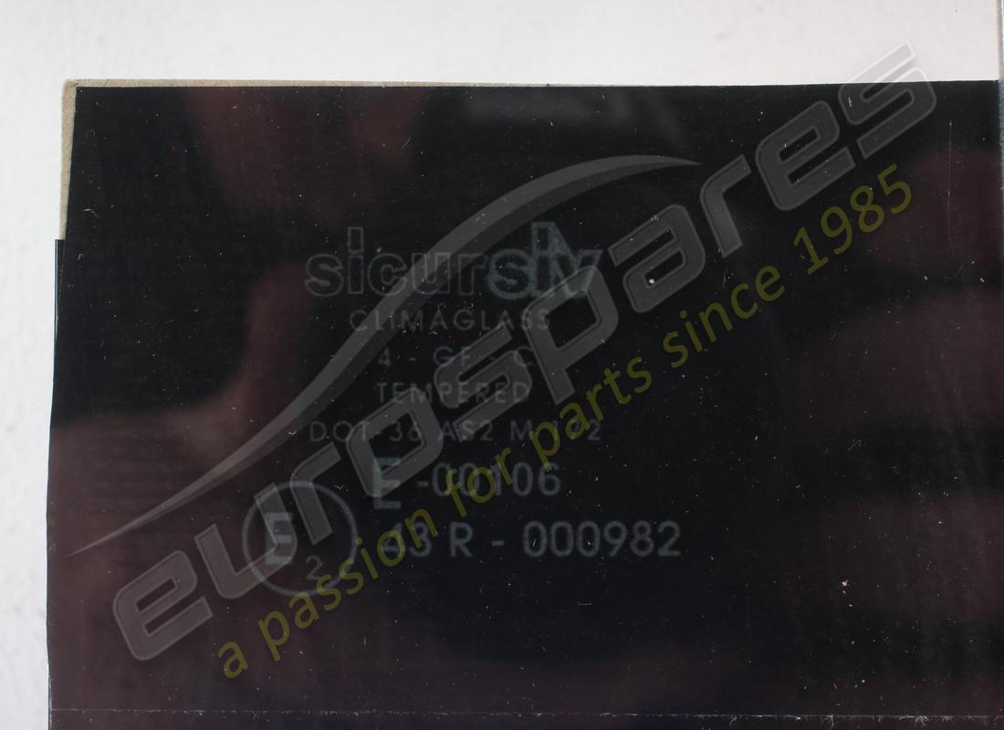 nouvelle fenêtre latérale rl oem. numéro de pièce 007017007 (2)