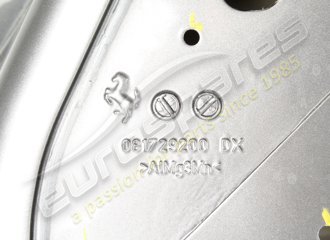 utilisé ferrari porte latérale droite complète. numéro de pièce 83207711 (5)