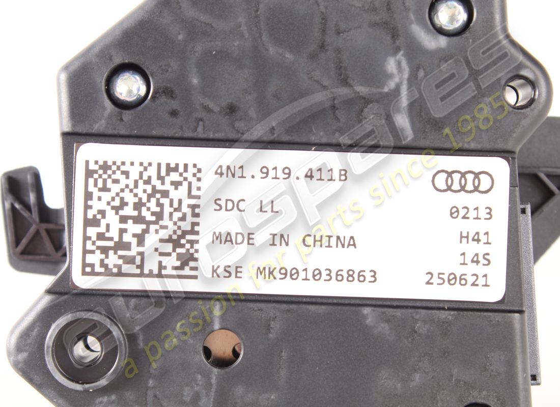 NOUVELLE INTERFACE LAMBORGHINI POUR INFO-DIVERTISSEMENT CAN BUS. NUMÉRO DE PIÈCE 4N1919411B (4) nouvelle interface lamborghini pour info-divertissement can bus. numéro de pièce 4n1919411b (4)