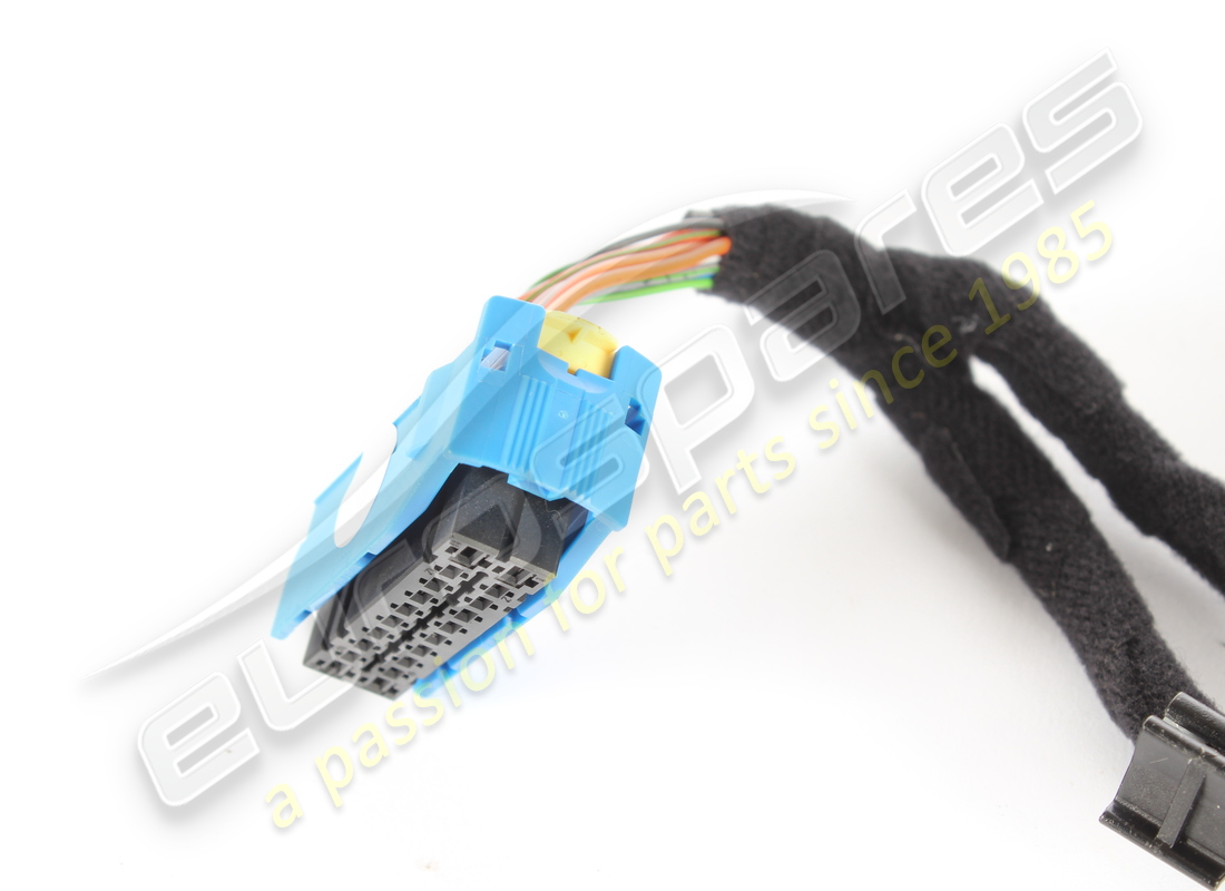 faisceau de câblage du panneau de porte arrière gauche d'occasion maserati. numéro de pièce 670216433 (2)