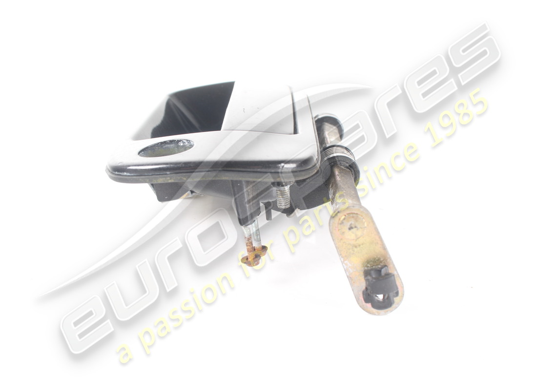 poignée extérieure de porte gauche d'occasion maserati. référence 980000917 (2)