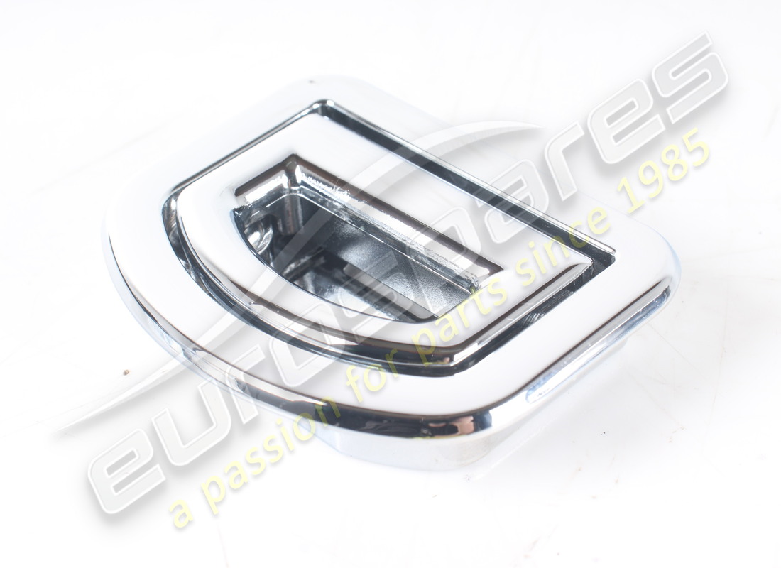 CROCHET DE RETENUE DE BAGAGES D'OCCASION Ferrari. NUMÉRO DE PIÈCE 82541600 (1)