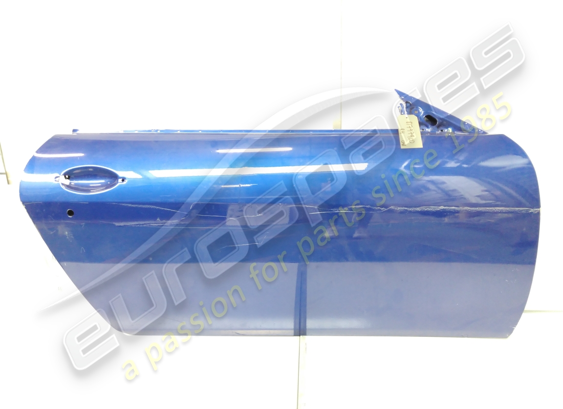 UTILISÉ Maserati PORTE DROITE COMPLÈTE . NUMÉRO DE PIÈCE 81797900 (1)
