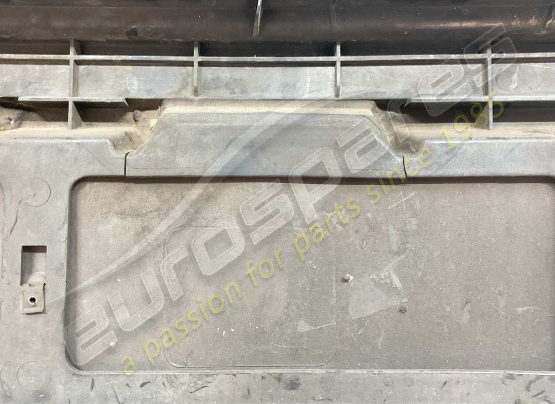 pare-choc arrière lamborghini endommagé. numéro de pièce 400807497a (5)
