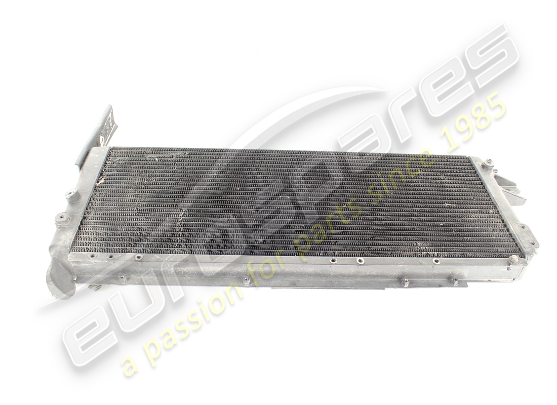 radiateur d'huile moteur d'occasion ferrari. numéro de pièce 277227 (2)
