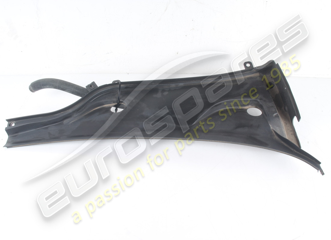 UTILISÉ FERRARI SOUS-GLACE DROIT COMPLET TR. NUMÉRO DE PIÈCE 769798 (1) utilisé ferrari sous-glace droit complet tr. numéro de pièce 769798 (1)