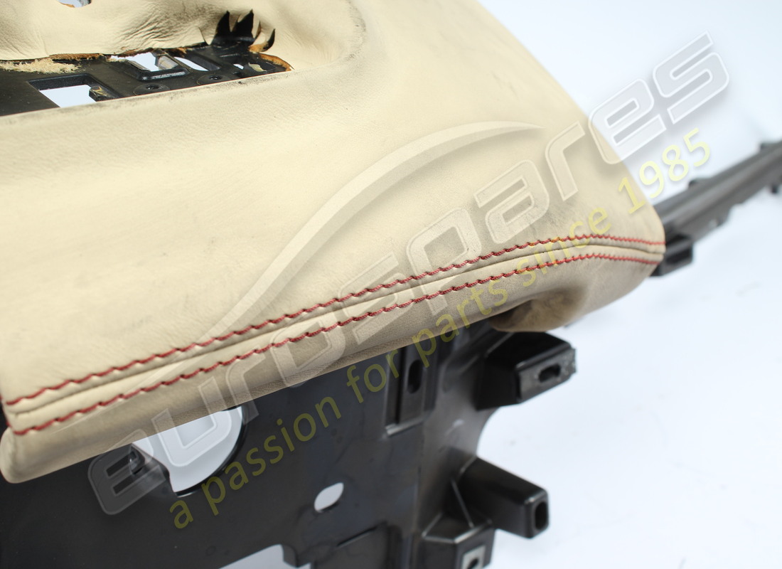 endommagé ferrari finizione plancia cent.inf.g. numéro de pièce 758665 (3)