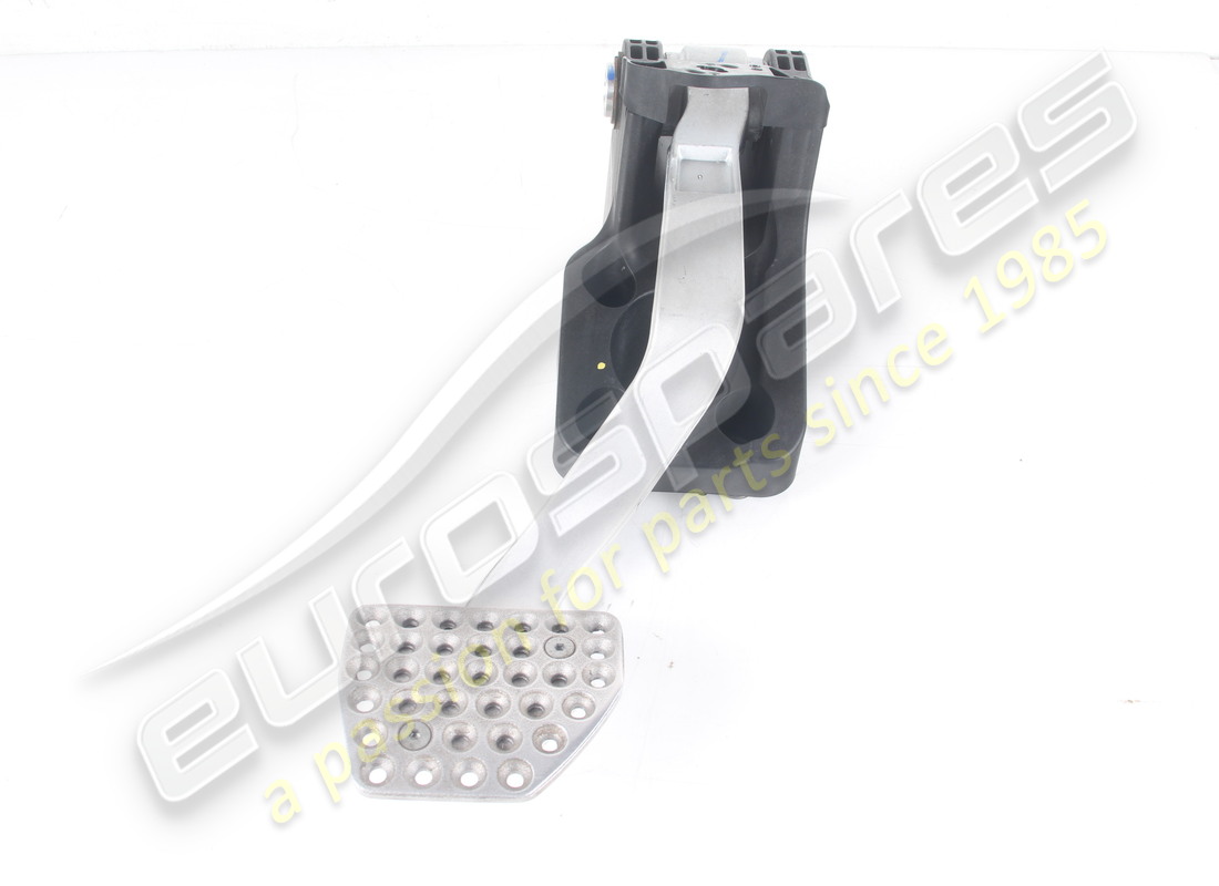 PÉDALIER COMPLET D'OCCASION EUROSPARES. RÉFÉRENCE EAP1564160 (2) pédalier complet d'occasion eurospares. référence eap1564160 (2)