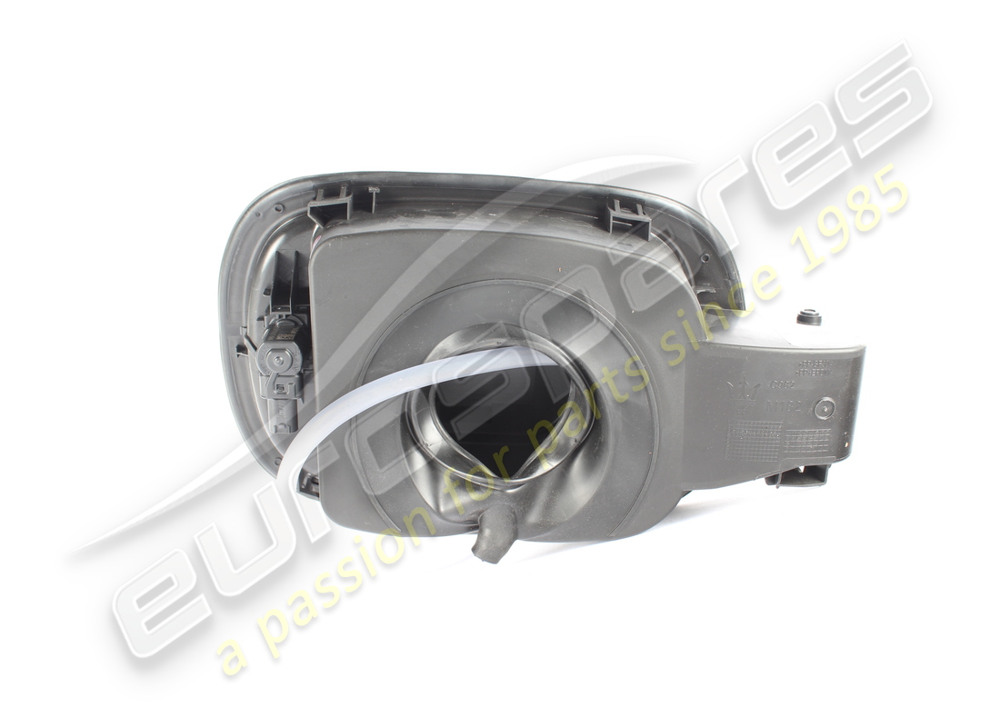 embase de col de remplissage de carburant d'occasion maserati. numéro de pièce 670156969 (2)
