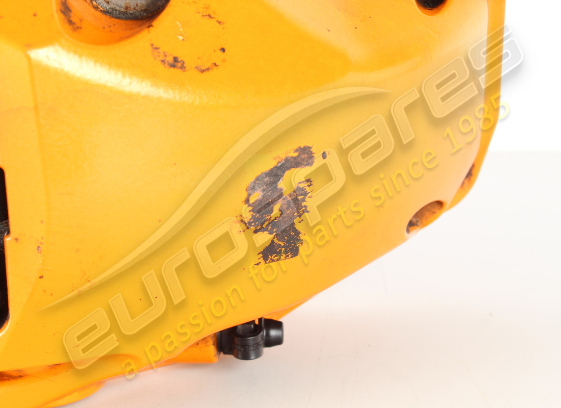 UTILISÉ LAMBORGHINI ÉTRIER DE FREIN 21 CÉRAMIQUE 10K. NUMÉRO DE PIÈCE 4M0615106KM (3) utilisé lamborghini étrier de frein 21 céramique 10k. numéro de pièce 4m0615106km (3)