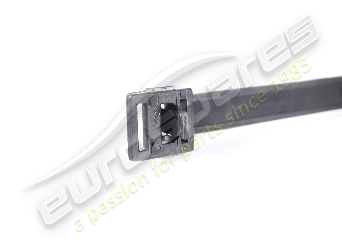 nouveau aston martin attaches auto-adhésives. numéro de pièce 6g331861ab (2)