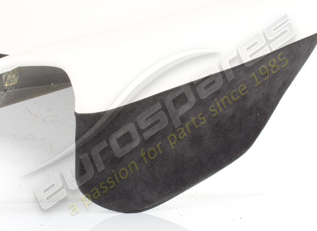 UTILISÉ FERRARI MEDAGLIONE DX SELLATO COMPLET. NUMÉRO DE PIÈCE 785010 (2) utilisé ferrari medaglione dx sellato complet. numéro de pièce 785010 (2)