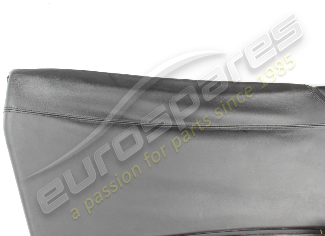 garniture de porte noire vm8500 endommagée. numéro de pièce 64584600 (2)