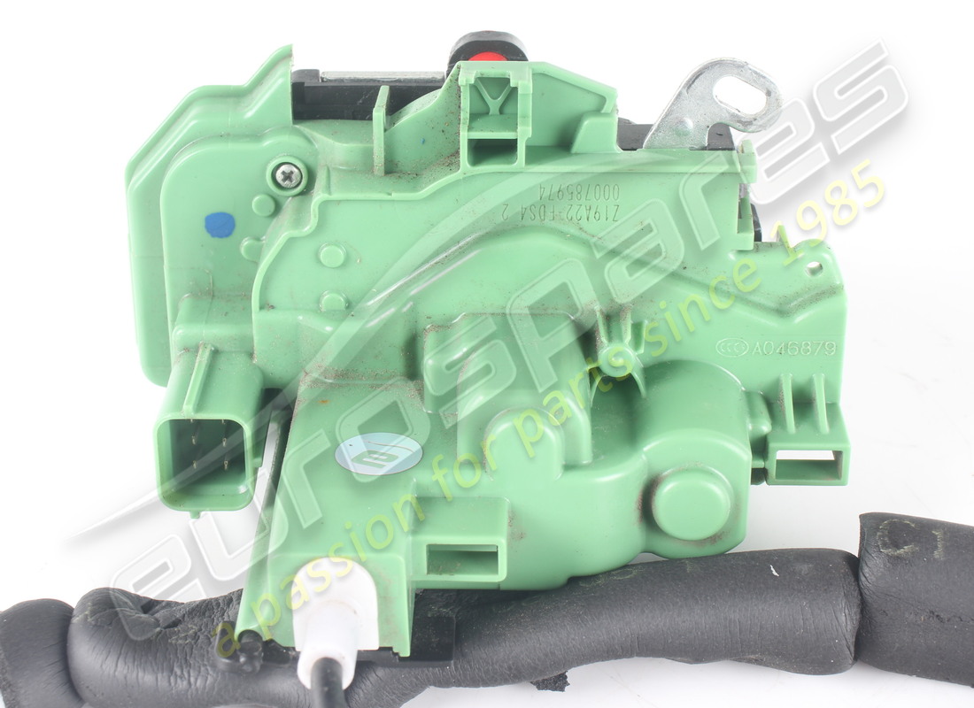 UTILISÉ FERRARI SERRURE DE PORTE GAUCHE. NUMÉRO DE PIÈCE 785974 (4) utilisé ferrari serrure de porte gauche. numéro de pièce 785974 (4)