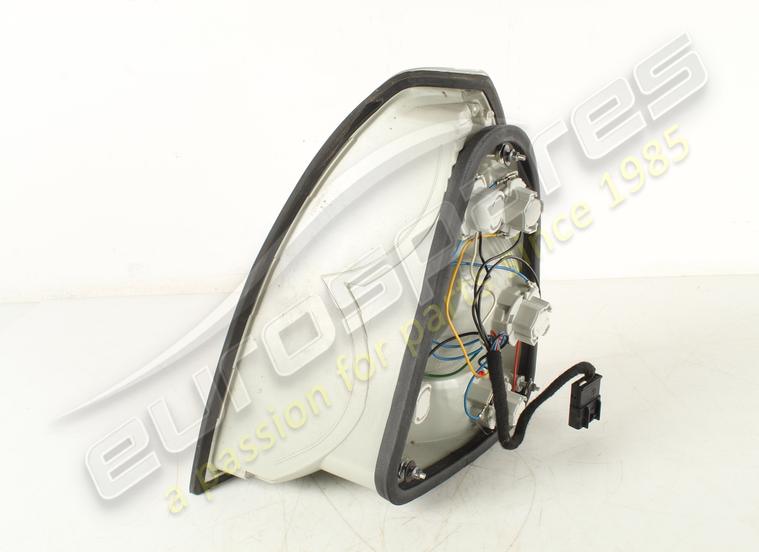 feu arrière gauche d'occasion maserati. numéro de pièce 190849 (4)