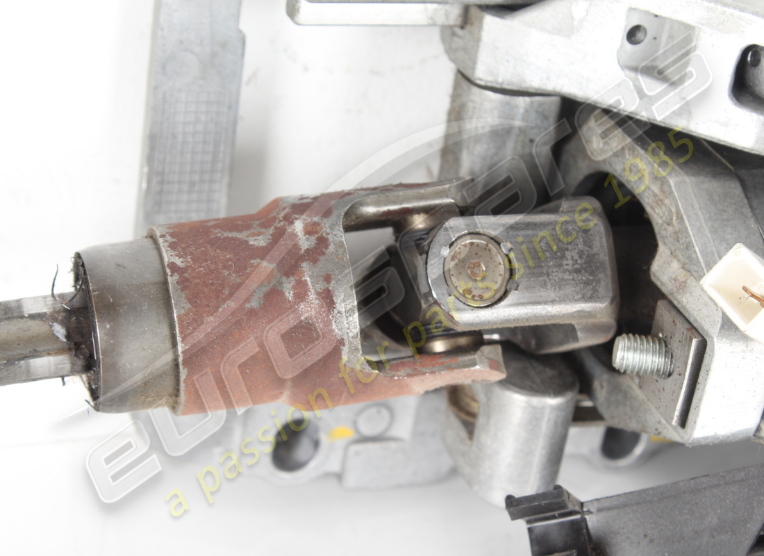 utilisé ferrari colonne de direction complète. numéro de pièce 261857 (4)