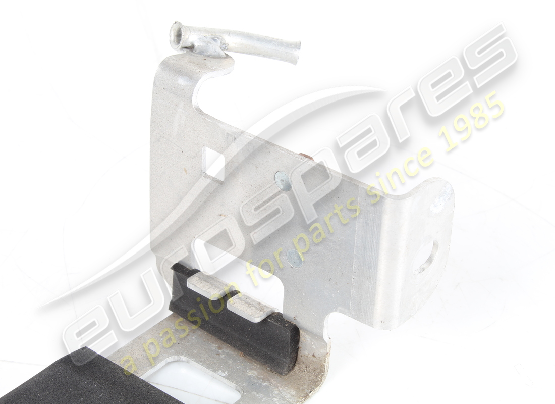 support de bidon complet d'occasion ferrari. numéro de pièce 304198 (2)