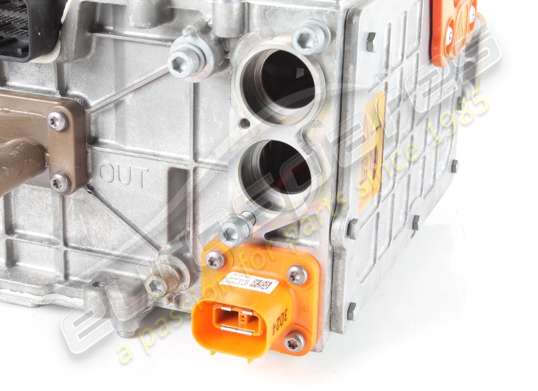 ONDULEUR DE LOGEMENT D'OCCASION FERRARI P2 LIV D. NUMÉRO DE PIÈCE 805892 (4) onduleur de logement d'occasion ferrari p2 liv d. numéro de pièce 805892 (4)