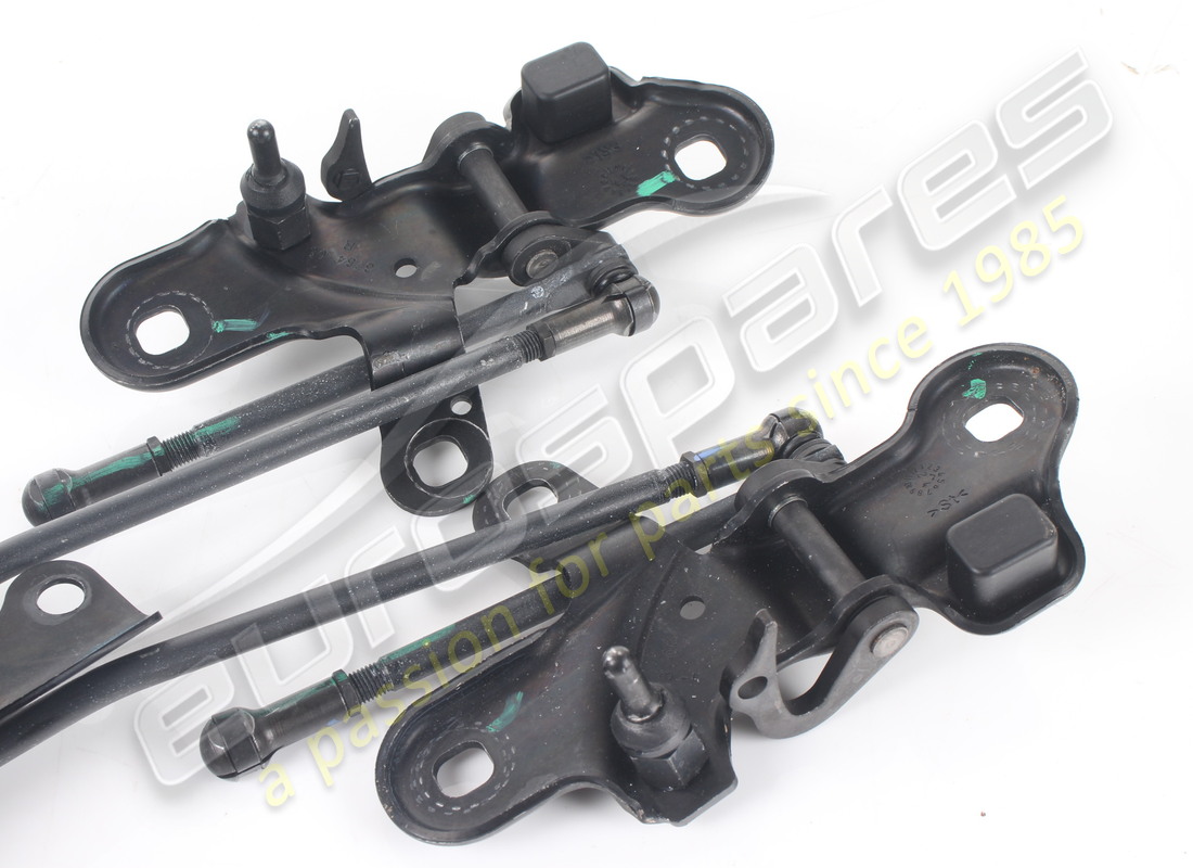 SYSTÈME DE VERROUILLAGE COMPLET D'OCCASION FERRARI. NUMÉRO DE PIÈCE 83977800 (6) système de verrouillage complet d'occasion ferrari. numéro de pièce 83977800 (6)