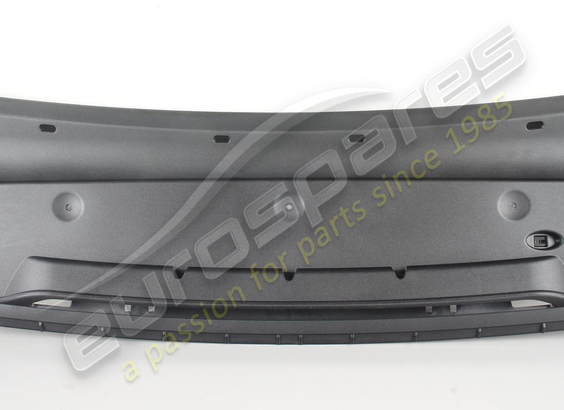 nouveau spoiler porsche. numéro de pièce 99150420503 (3)