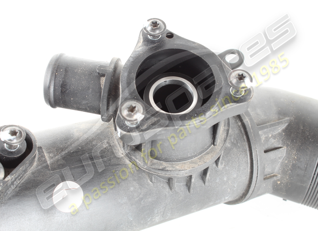 BARIL DE RACCORD DE TUYAU DROIT D'OCCASION FERRARI. NUMÉRO DE PIÈCE 844546 (2) baril de raccord de tuyau droit d'occasion ferrari. numéro de pièce 844546 (2)