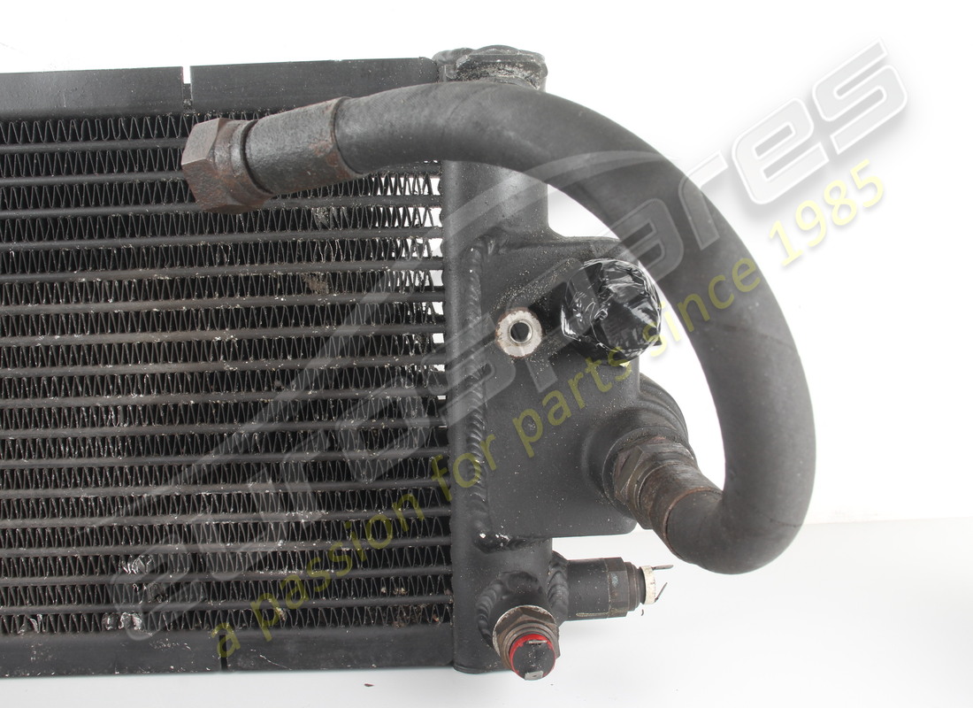 radiateur à huile ferrari utilisé. numéro de pièce 175696 (4)
