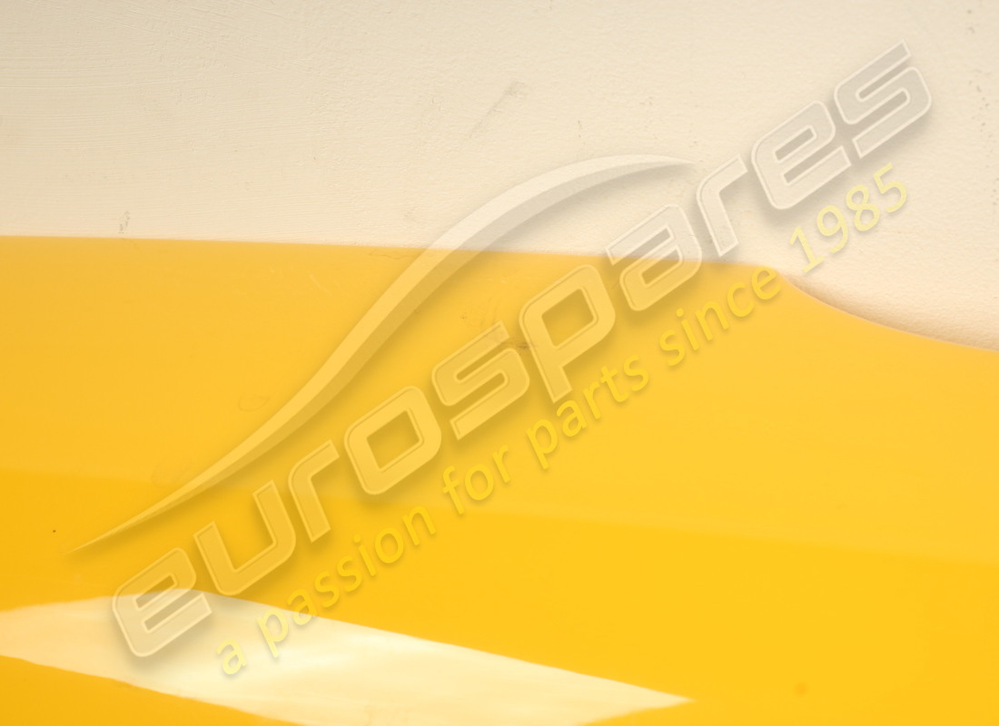 nouveau (autre) ferrari spoiler arrière complet. numéro de pièce 949122 (5)