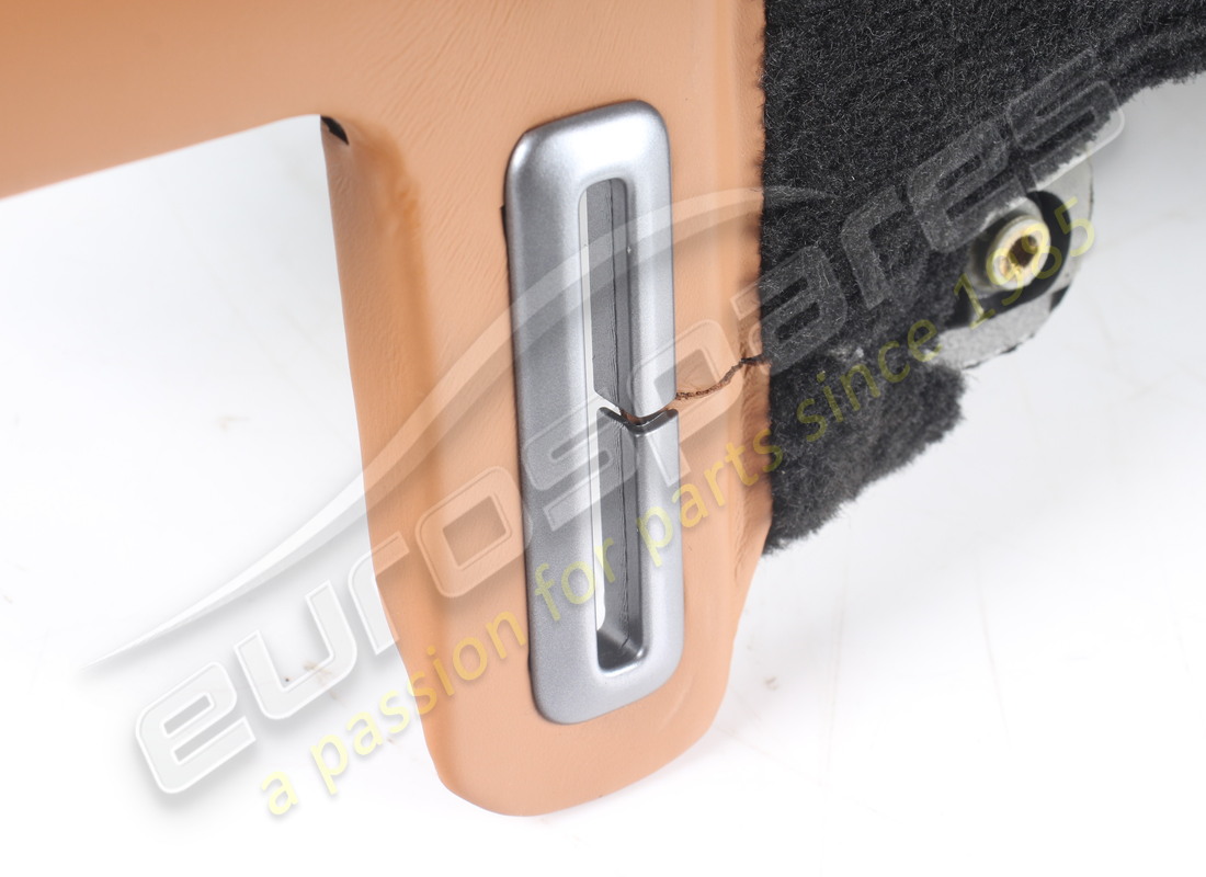 utilisé ferrari garniture de coffre à bagages latéral droit. numéro de pièce 87070800 (2)