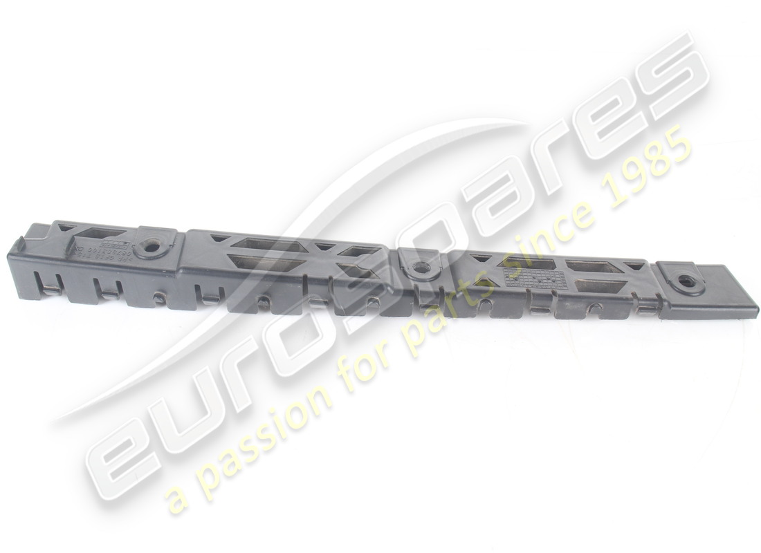 SUPPORT DE GARNITURE DE SEUIL ARRIÈRE DROIT D'OCCASION FERRARI. NUMÉRO DE PIÈCE 87583100 (1) support de garniture de seuil arrière droit d'occasion ferrari. numéro de pièce 87583100 (1)