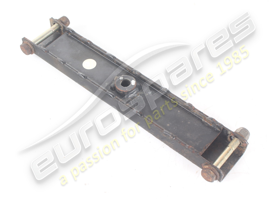 utilisé maserati traverse de différentiel de connecteur. référence 376200167 (2)