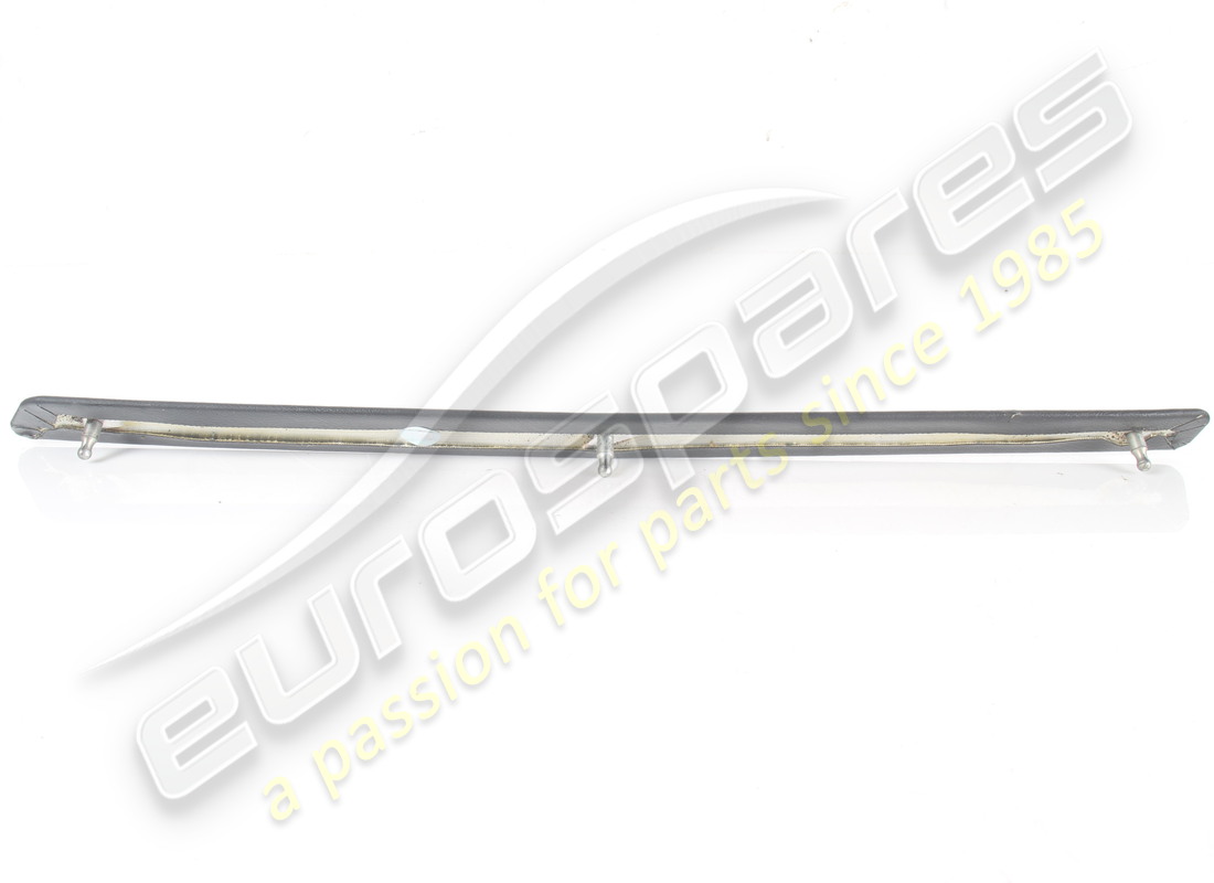 UTILISÉ FERRARI MOULAGE RH GTS. NUMÉRO DE PIÈCE 60355906 (2) utilisé ferrari moulage rh gts. numéro de pièce 60355906 (2)