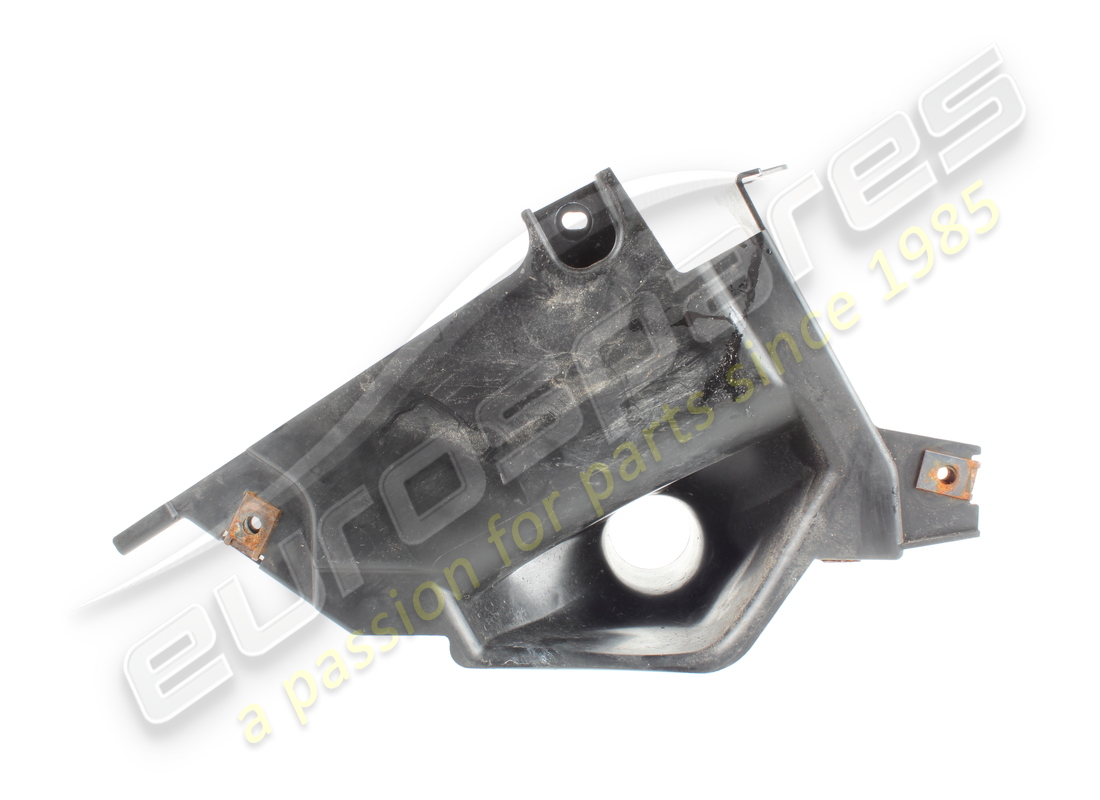 Conduit de refroidissement de frein droit complet d'occasion. Numéro de pièce : 869716 (1) Conduit de refroidissement de frein droit complet d'occasion. Numéro de pièce : 869716 (1)