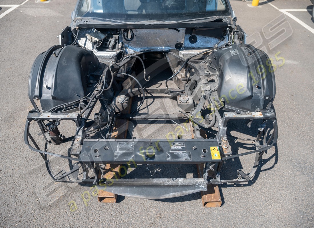ferrari carrosserie complète utilisée. numéro de pièce 65887700 (4)
