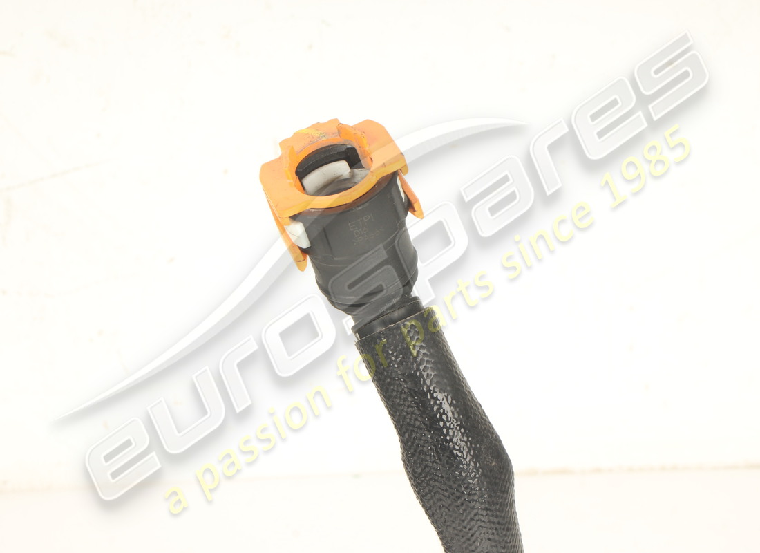 tube d'entrée venturi dx d'occasion ferrari. numéro de pièce 801668 (2)