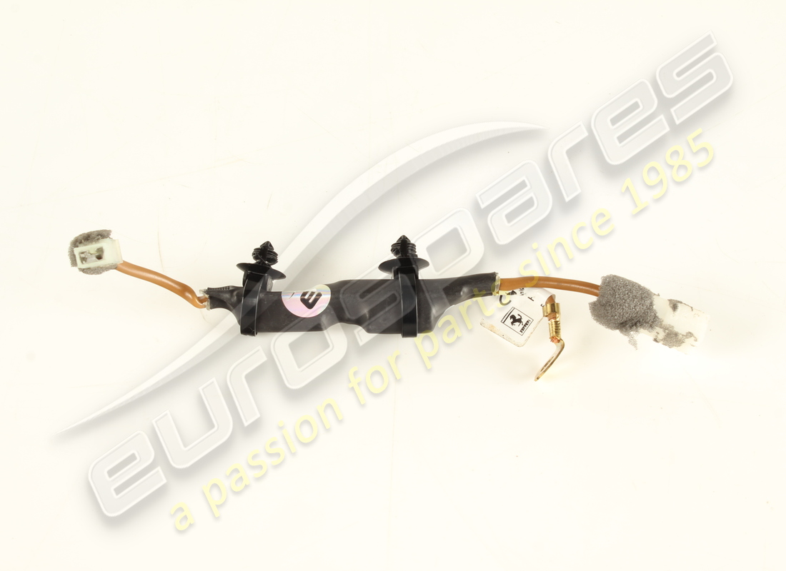 Filtre positif d'occasion Ferrari. Numéro de pièce 263421 (1)