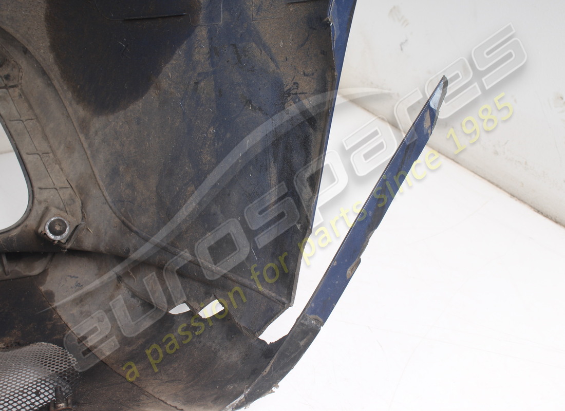 pare-choc arrière ferrari endommagé. numéro de pièce 89047210 (9)