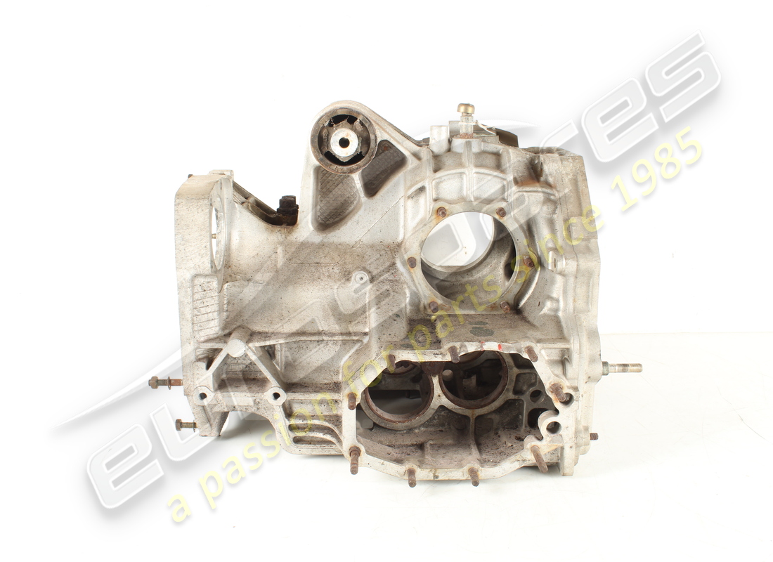 CARTER DE BOÎTE DE VITESSES D'OCCASION FERRARI SEULEMENT. RÉFÉRENCE 149745 (3) carter de boîte de vitesses d'occasion ferrari seulement. référence 149745 (3)