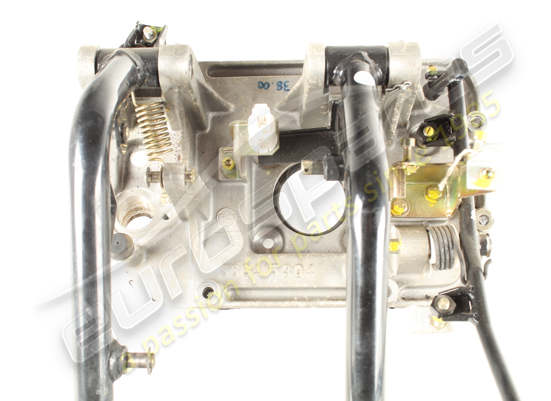 support d'occasion maserati pédales. numéro de pièce 388410304 (2)