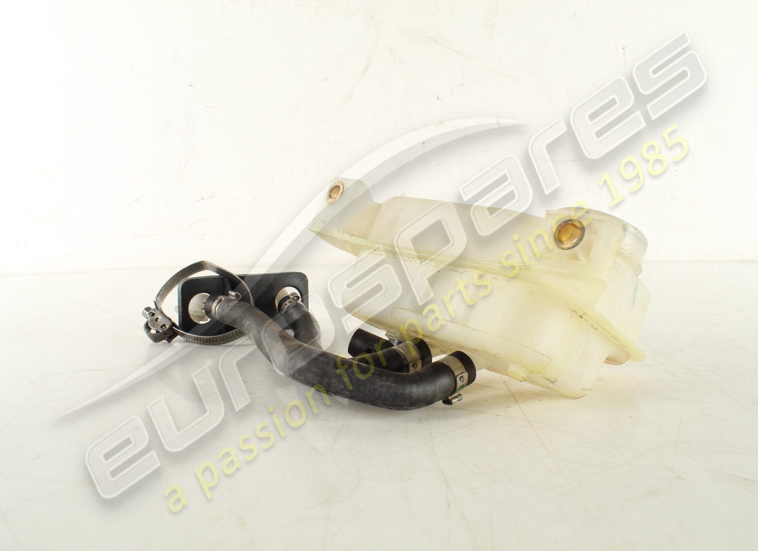 RÉSERVOIR DE LIQUIDE DE FREIN FERRARI UTILISÉ. NUMÉRO DE PIÈCE 259047 (2) réservoir de liquide de frein ferrari utilisé. numéro de pièce 259047 (2)