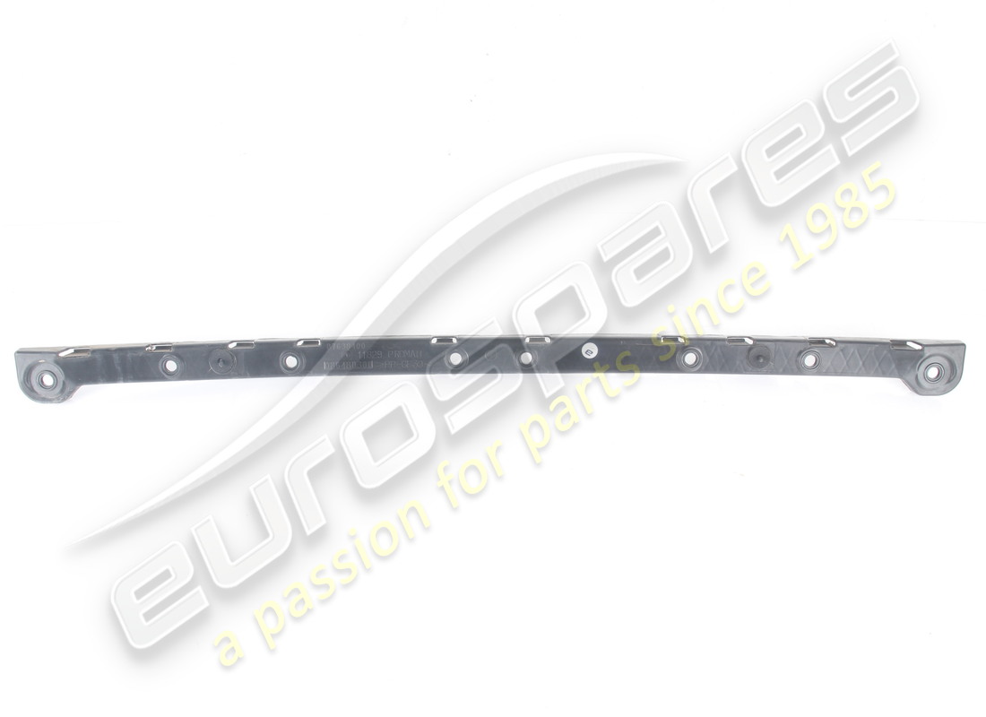 USED FERRARI CENTRE MOUNT FOR REAR BUMPER. PART NUMBER 87638400 (1) used ferrari centre mount for rear bumper. part number 87638400 (1)