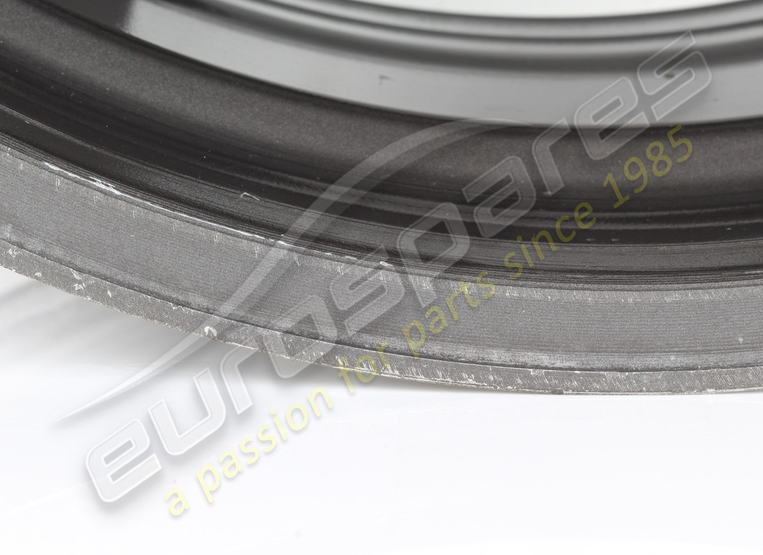 UTILISÉ FERRARI JANTE AVANT. NUMÉRO DE PIÈCE 275585 (12) utilisé ferrari jante avant. numéro de pièce 275585 (12)