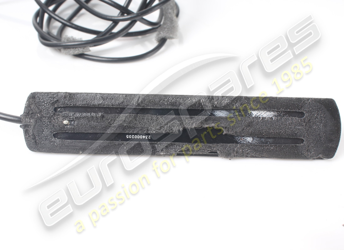 ferrari antenne gsm glonass utilisée. numéro de pièce 336507 (3)