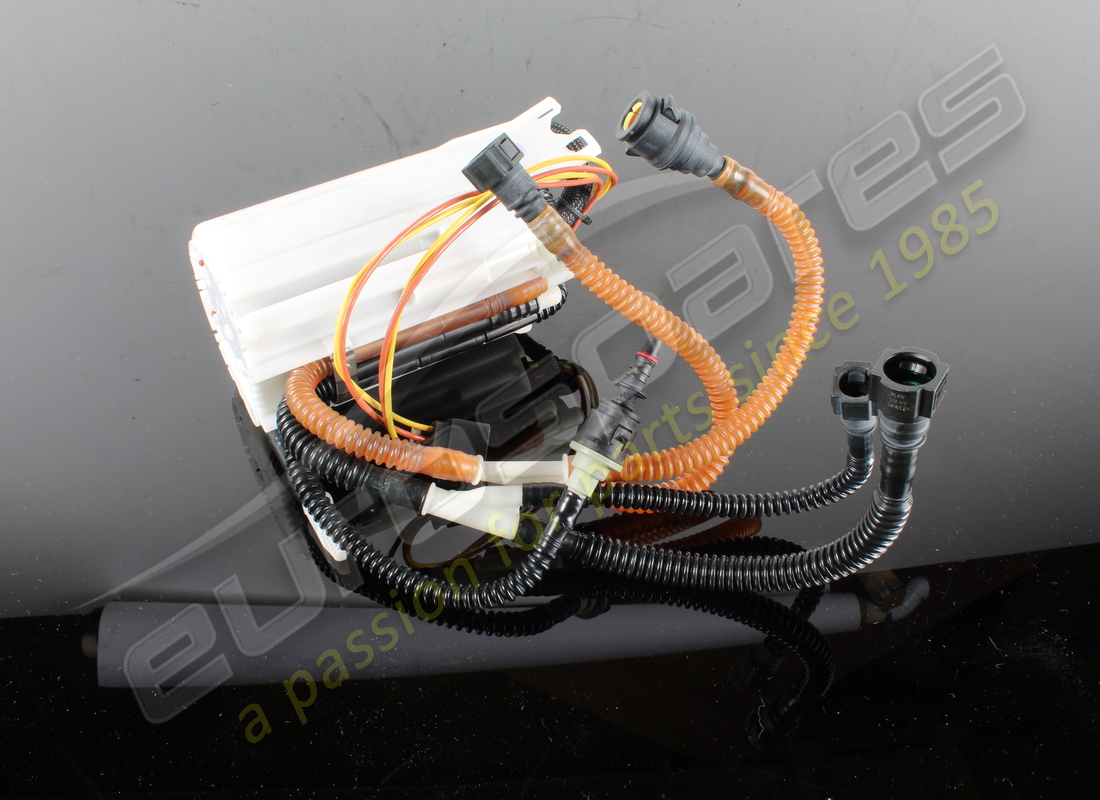POMPE À CARBURANT Ferrari UTILISÉE. NUMÉRO DE PIÈCE 270125 (1)